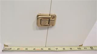 VINTAGE WOOD TRUNK WHITE CHOCK FULL LABELED AG CLOTHES ACCES